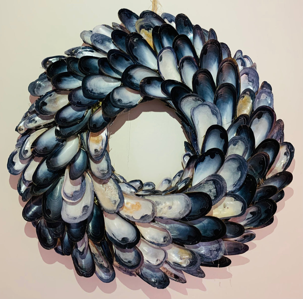 Muscle Shell Wreath Mussel Shell Wreath – Claire Conchie Crafts and Home Fragrance